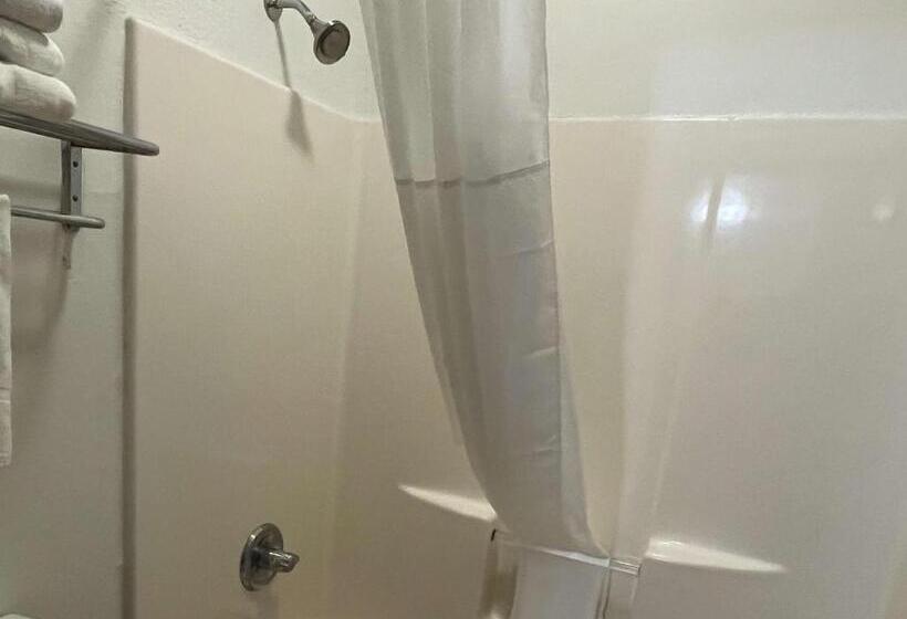 Трехместный Номер Deluxe, Motel 6 Portland, In