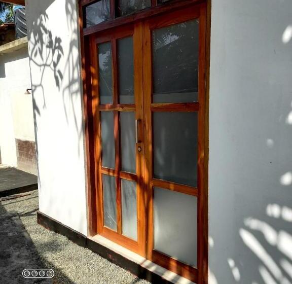 Номер Deluxe Вид на Море Боковой, La Vira Beach Villa