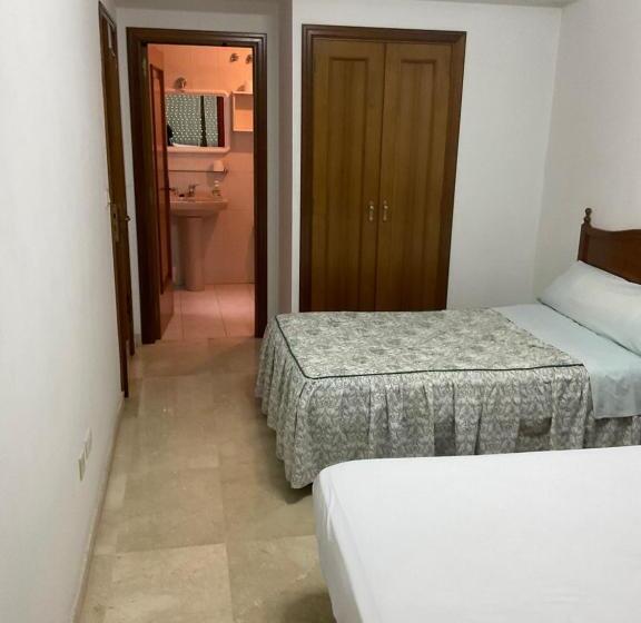 스탠다드 룸, Residencia Universidad