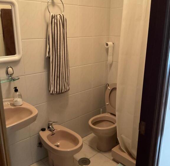 스탠다드 룸, Residencia Universidad