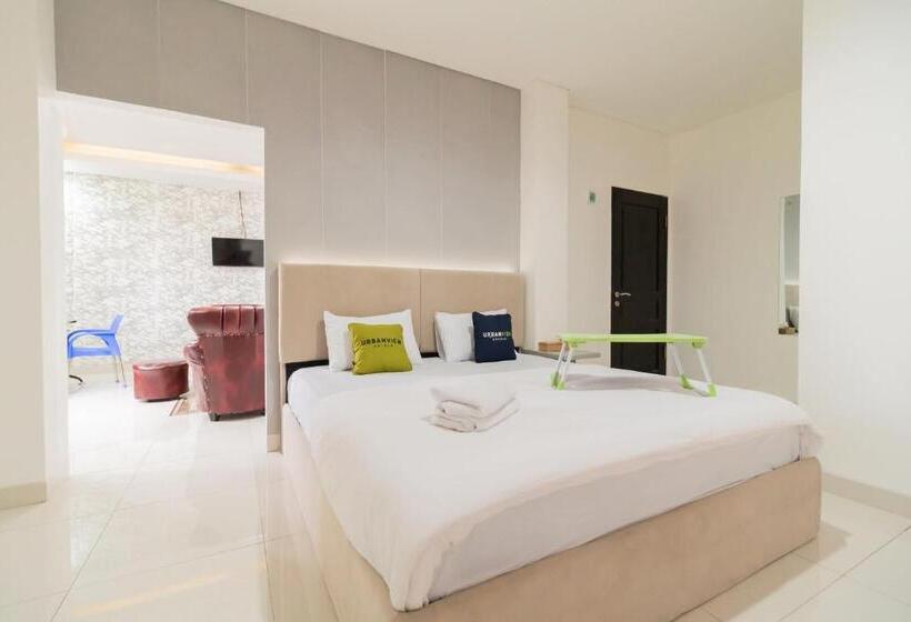 اتاق خانوادگی, Urbanview Hotel Ephe Palembang