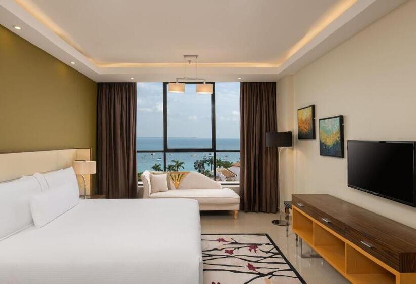 استودیوی استاندارد, Element By Westin Hotel Dar Es Salaam