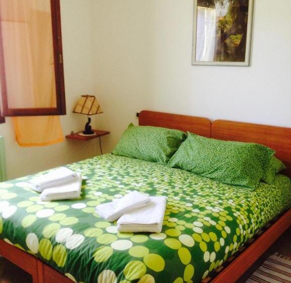 اتاق استاندارد با سرویس بهداشتی مشترک, Casa Vacanze Uliveto