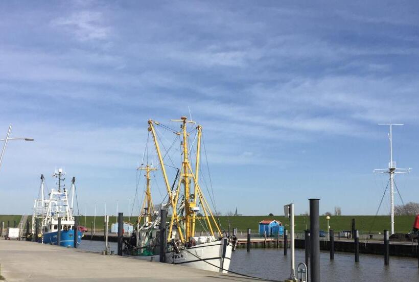 اتاق اکونومی, Hausamhafen Bremerhaven Geestland