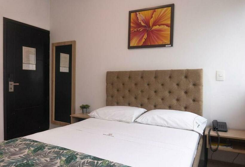 Номер Superior, Central Plaza Medellin