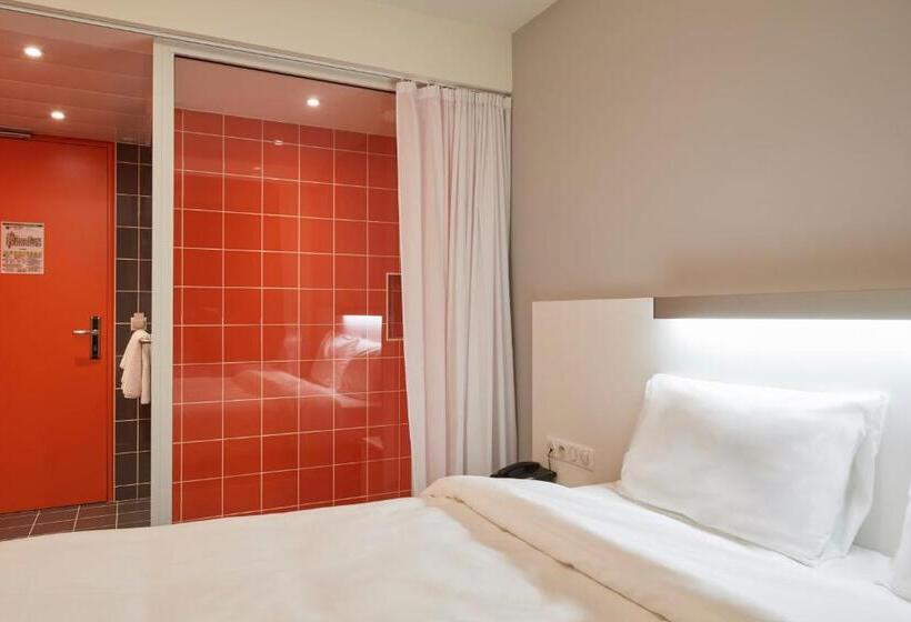 Номер Стандарт, Le Nex Hotel Tarbes 