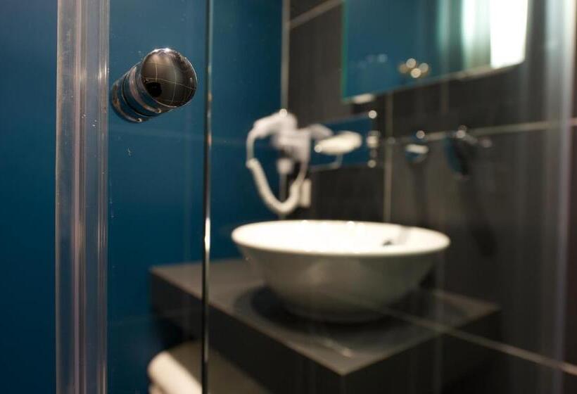 Номер Стандарт, Le Nex Hotel Tarbes 
