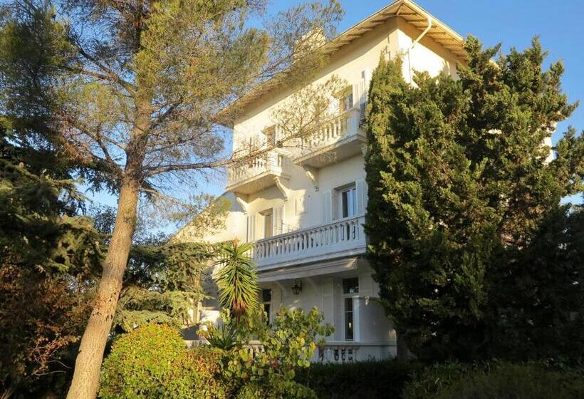 스탠다드 룸, Le Thimothée : Hôtel & Studios