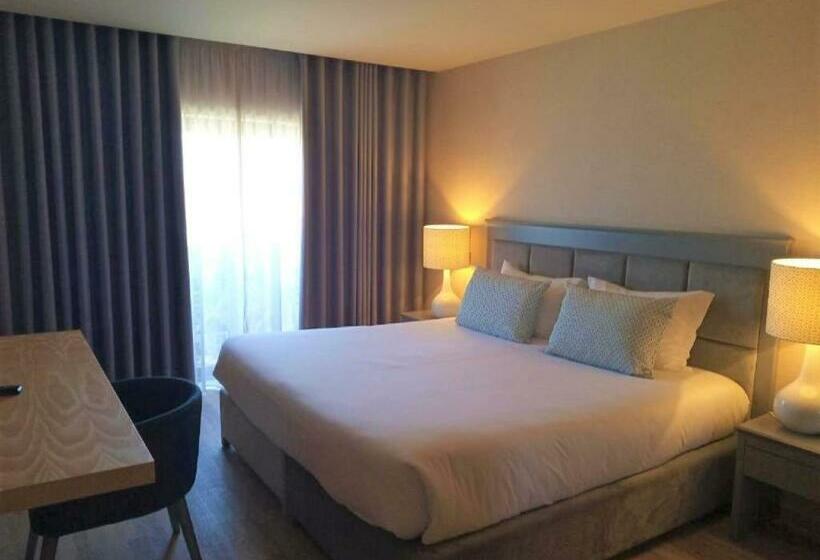 اتاق اساندارد با چشم‌انداز جانبی به دریا, Cristal Vieira Praia & Spa