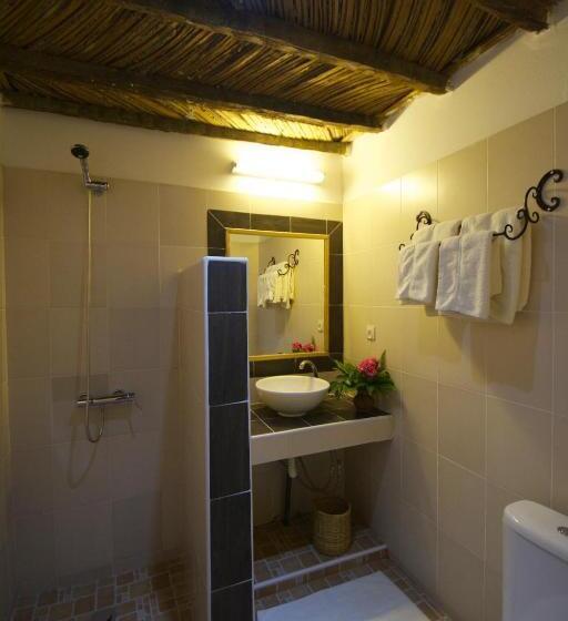 اتاق استاندارد, Hôtel Kadiandoumagne