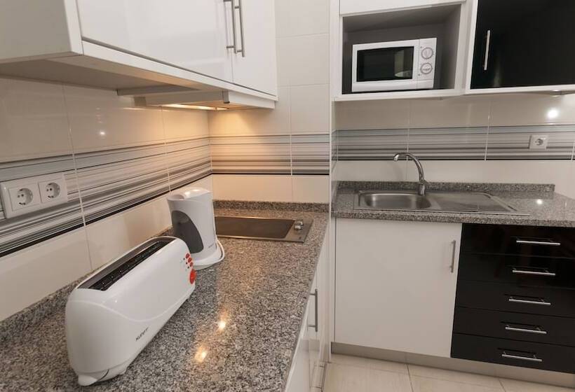 Апартаменты 1 Спальня, Studio 17 by Atlantichotels, AL
