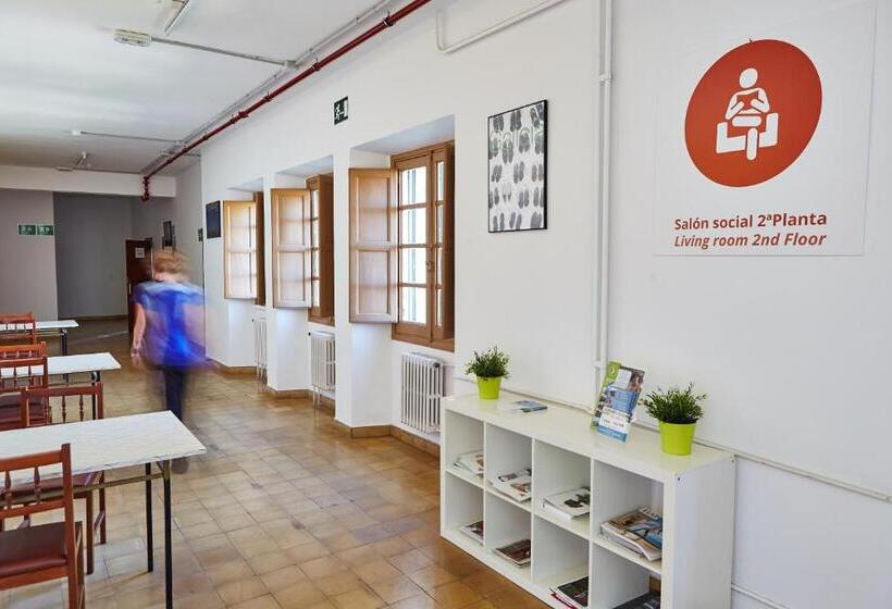 共用房间的床, Albergue Seminario Menor   Hostel