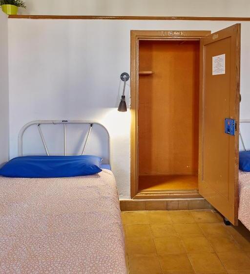 共用房间的床, Albergue Seminario Menor   Hostel