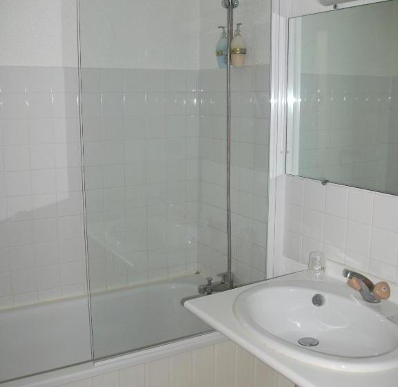 Номер Стандарт, Cit Hôtel  Hôtel D Occitanie