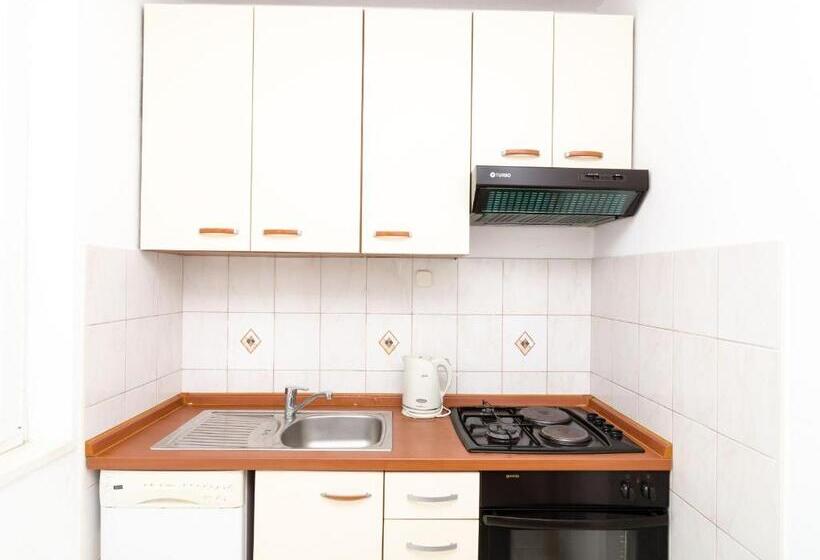Номер Стандарт Вид на Море с Балконом, Rooms Karla
