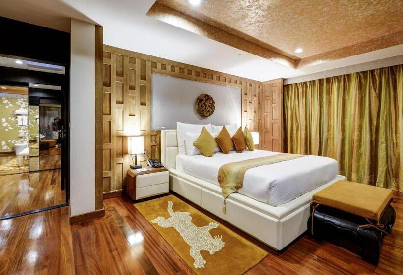 سوئیت رویال, Baan Souchada Resort & Spa