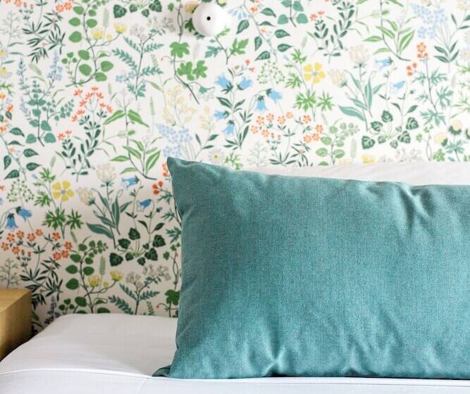 Quarto Estandar, The Cambridge