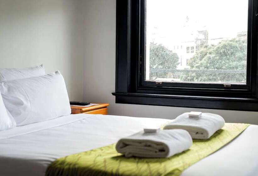 Quarto Estandar Banheiro Compartilhado, The Cambridge