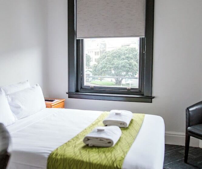 Quarto Estandar Banheiro Compartilhado, The Cambridge