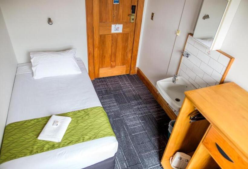 Quarto Estandar Individual, The Cambridge