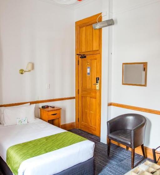 Quarto Estandar Individual, The Cambridge