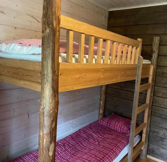 Номер Стандарт Четырехместный Совместный Санузел, Purola Farm Guesthouse