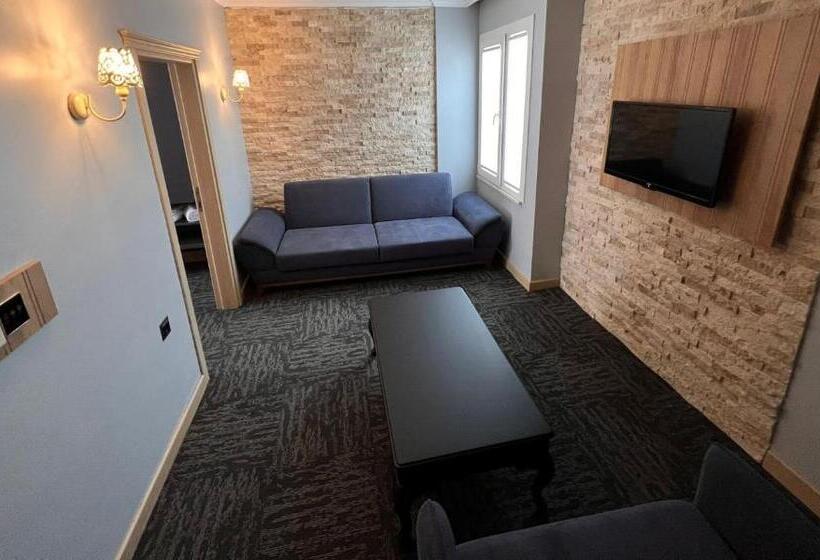اتاق خانوادگی با چشم‌انداز دریا, Fengo Hotel & Spa