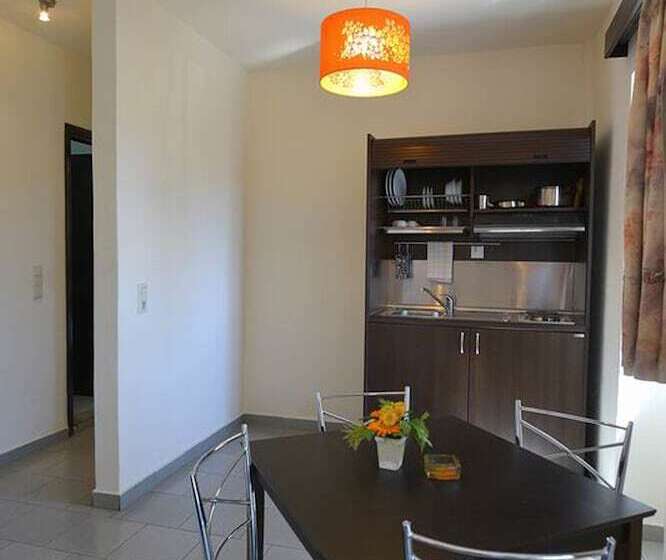 Апартаменты 2 Спальни, Ialysos City