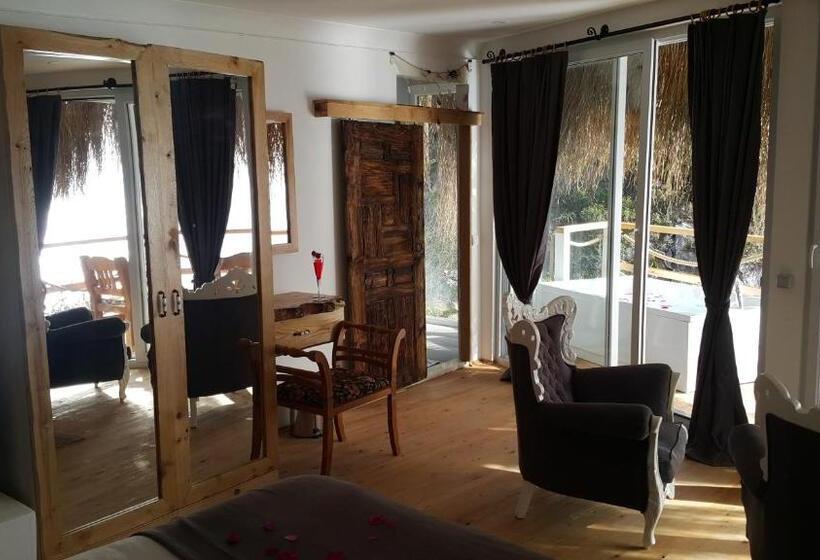 سوییت با چشم‌انداز دریا, Zakros Hotel Lykia   Adults Only