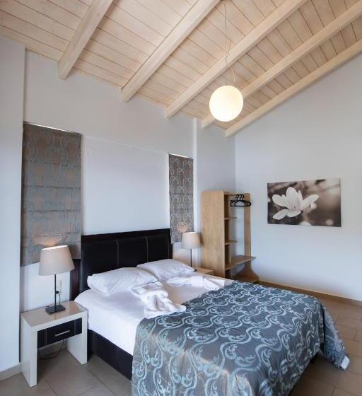 Deluxe Suite Sea View, Rouda Village