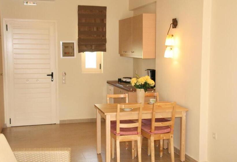 Deluxe Suite Sea View, Rouda Village