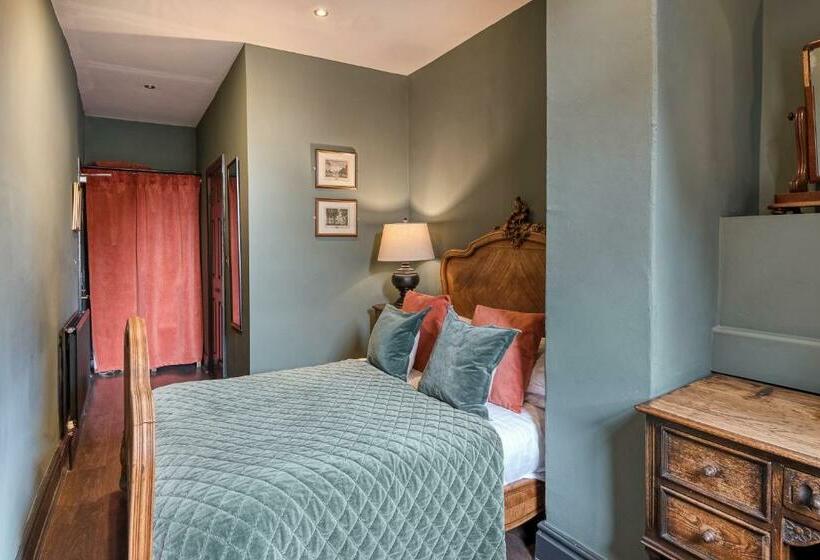 Номер Executive, Guy Fawkes Inn