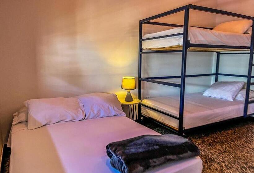 اتاق استاندارد سه تخته با بالکن, Fardo Hotel Boutique En Ibague   Zona G   Recepción Digital 24h