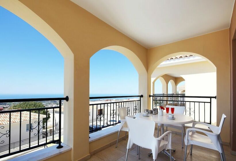 Студия Стандарт, Club St. George