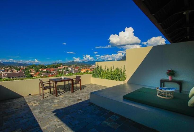 اتاق اجرایی, Luang Prabang View