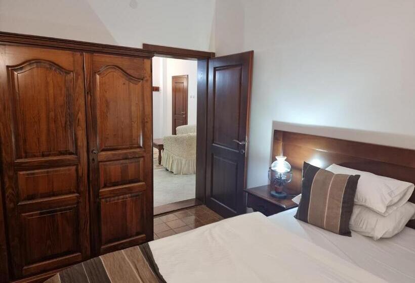 سوئیت با بالکن, Palata Venezia