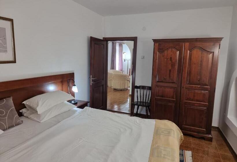 سوییت سوپریور با چشم‌انداز دریا, Palata Venezia