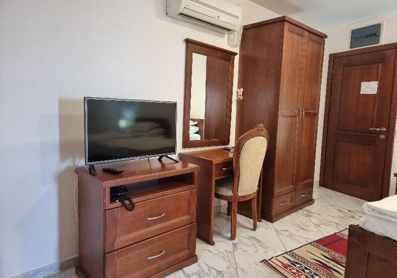 اتاق استاندارد, Palata Venezia