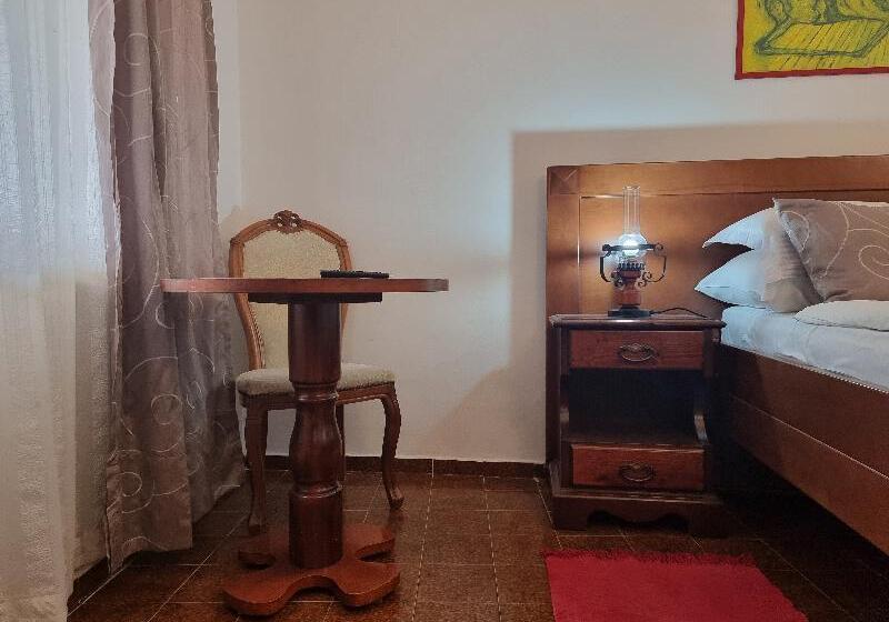 اتاق استاندارد, Palata Venezia