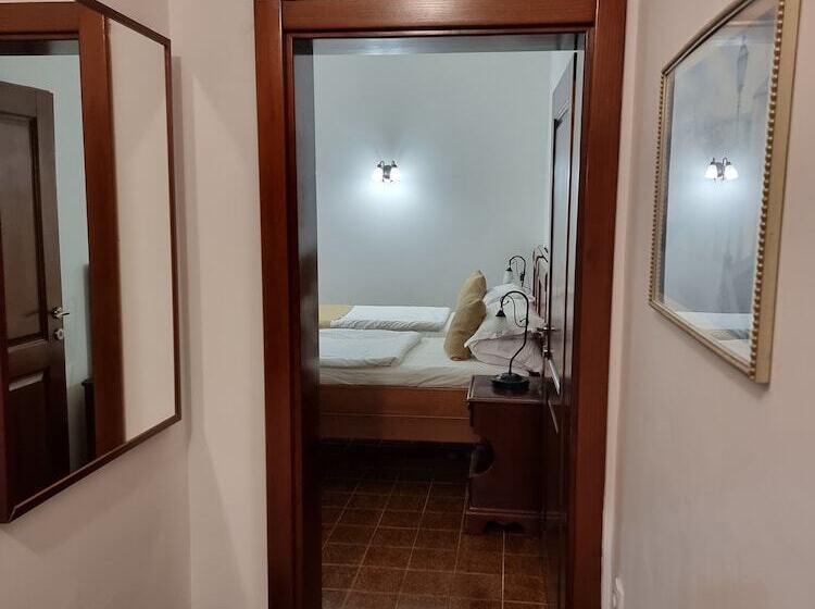 اتاق استاندارد, Palata Venezia