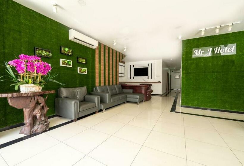 اتاق سوپریور خانوادگی, Mary J Hotel Family 10 Pax Room