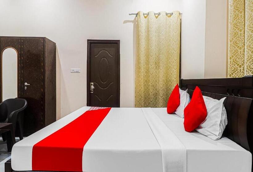 اتاق کلاسیک سه تخته, Oyo 84179 Townhouse