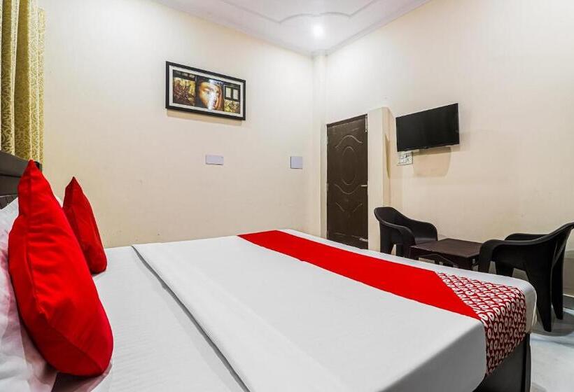 اتاق کلاسیک سه تخته, Oyo 84179 Townhouse