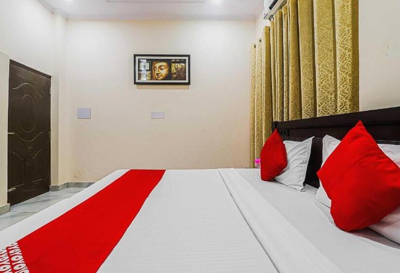 اتاق کلاسیک سه تخته, Oyo 84179 Townhouse