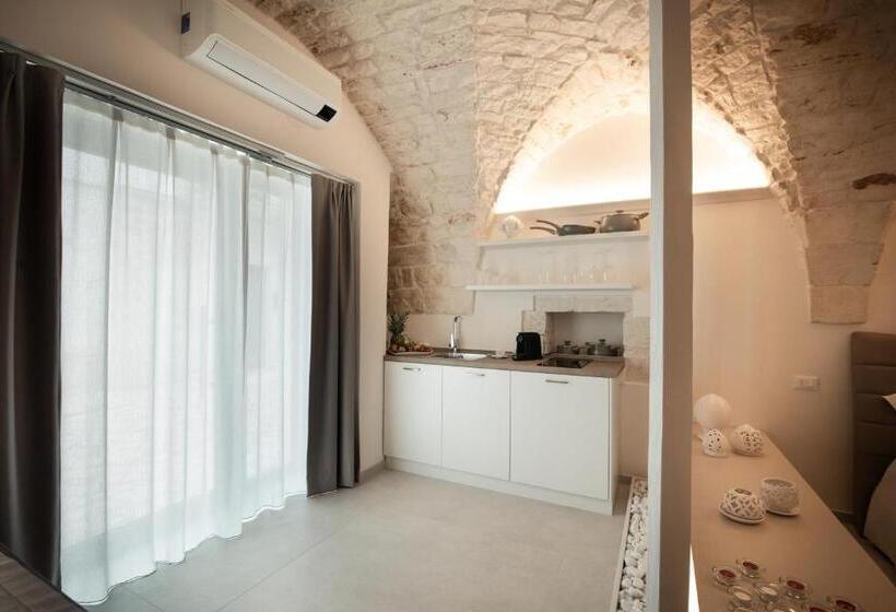 اتاق استاندارد با وان آب گرم, Pirano Suite E Spa