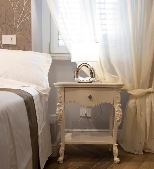 اتاق لوکس, B&b Palazzo Fracassini