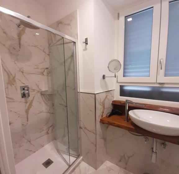 اتاق لوکس, B&b Palazzo Fracassini