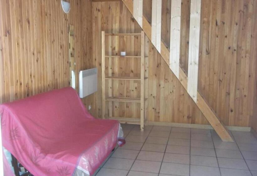 اتاق استاندارد با چشم‌انداز کوهستان, Chambre D Hôte Domaine De Bois Joli