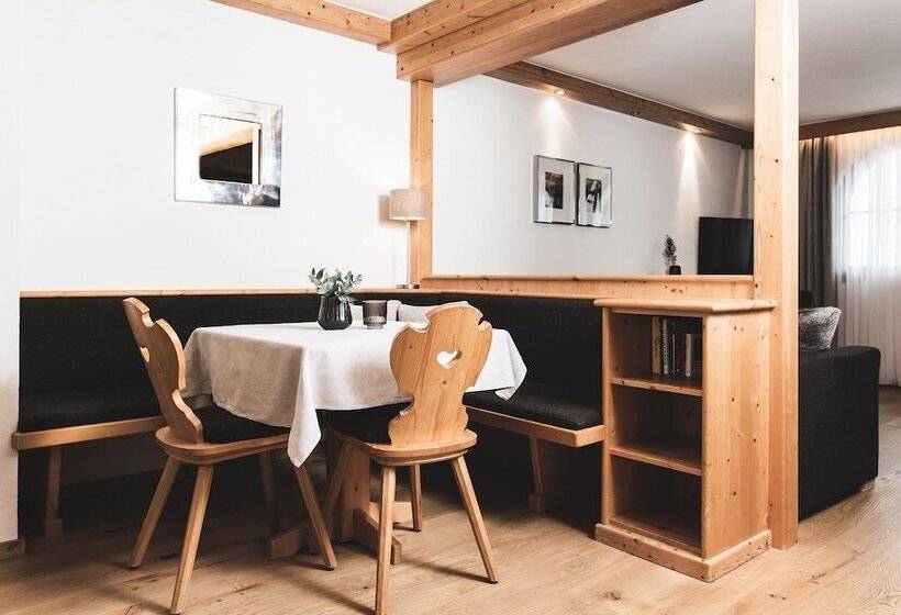 Люкс, Alpines Gourmet Hotel Montanara