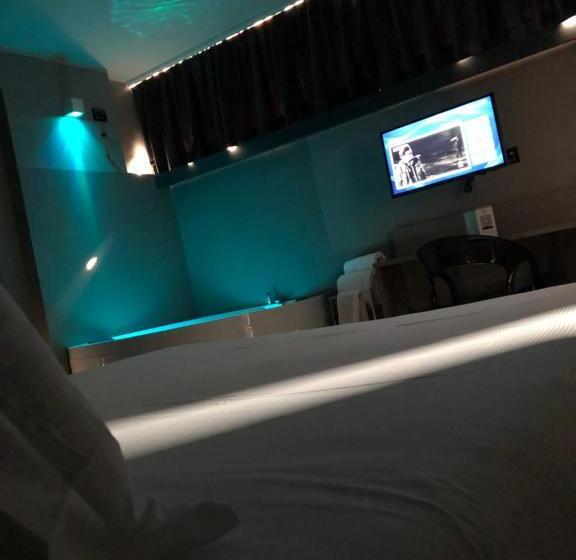 اتاق استاندارد یک نفره, 57 Reshotel Orio
